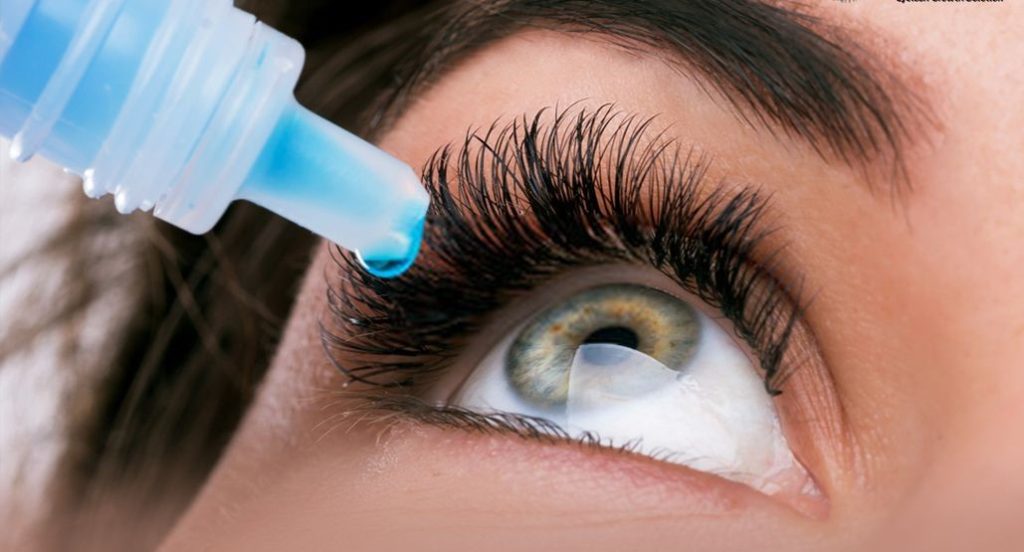 Get Luscious Lashes with Super Lash Eye Drops